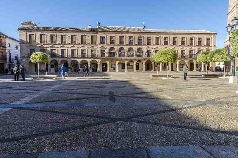 Ciudad Real - Villanueva de los Infantes 01 - plaza Mayor.jpg